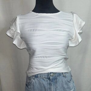 Ruffle sleeve top —NWOT